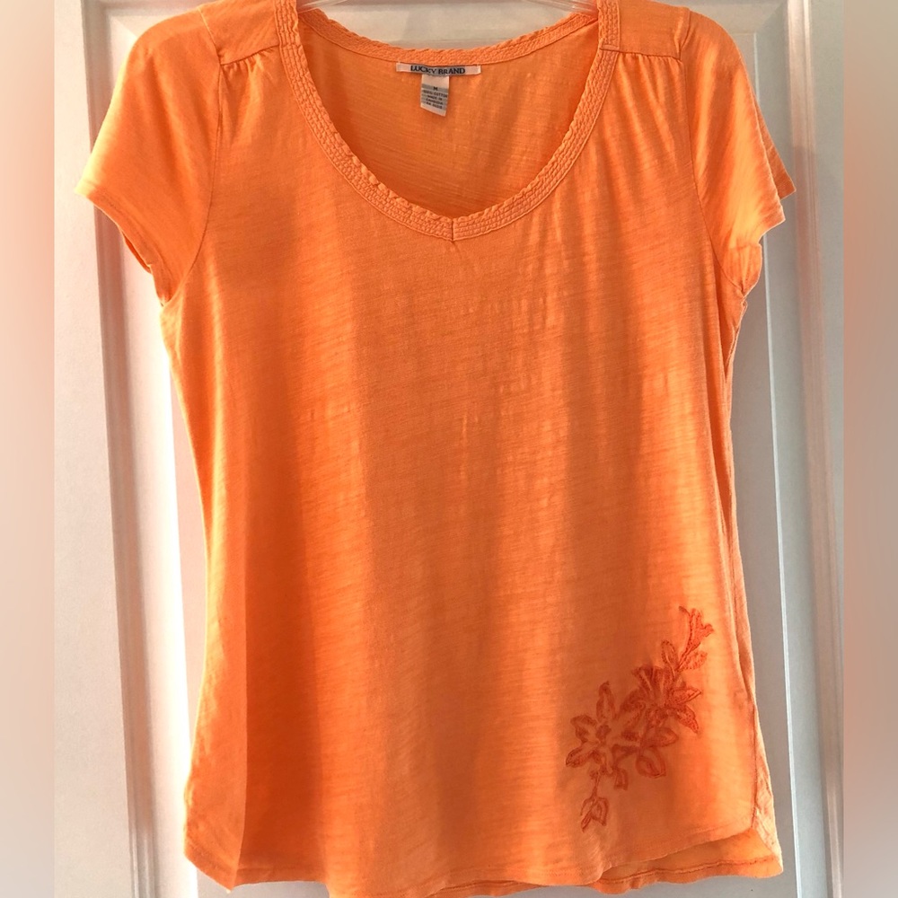 Lucky Brand Embroidered Tshirt Size M